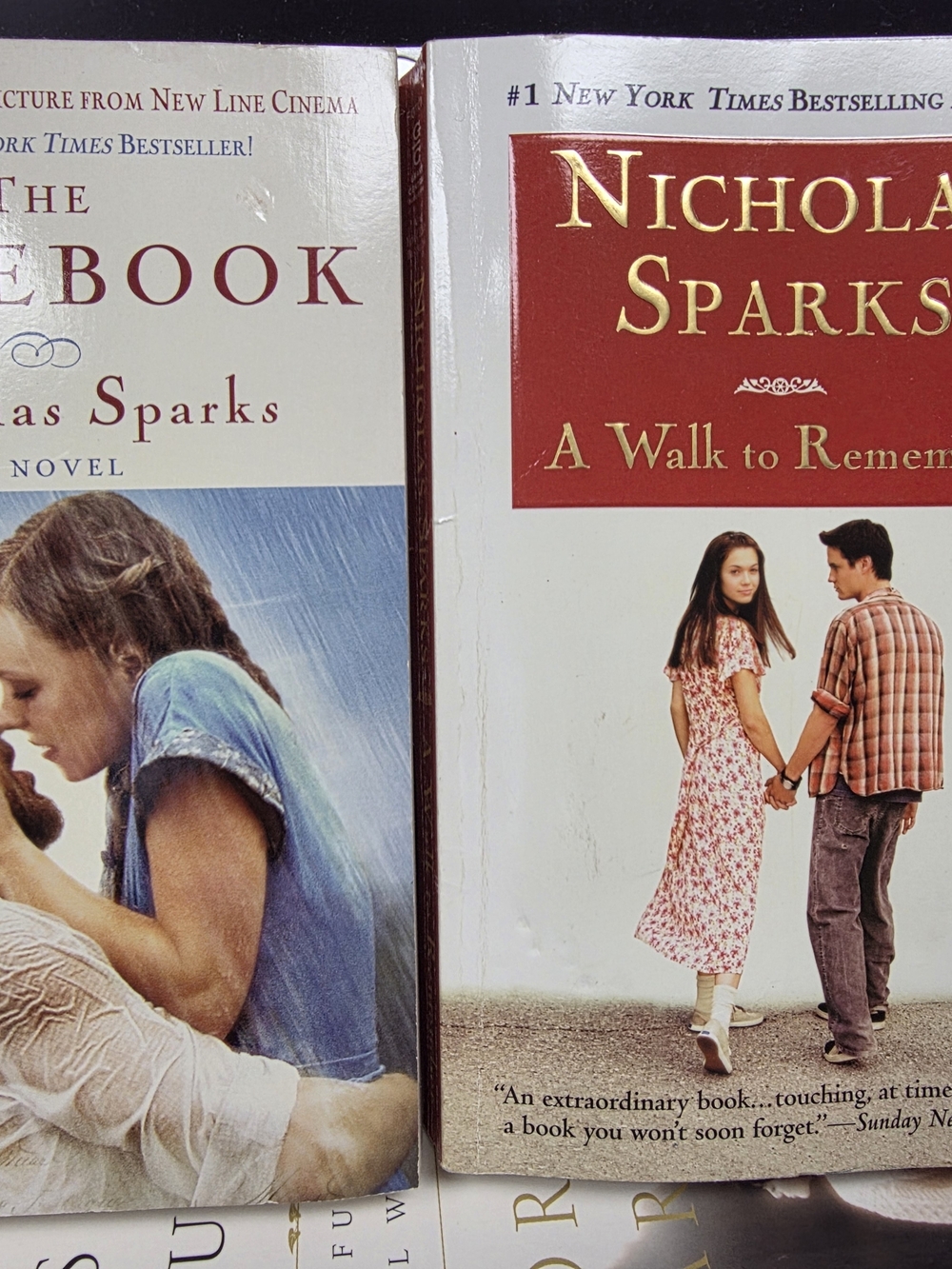 Nicholas Sparks Romance Novel Book Lot - The Notebook & A Walk to Remember Paper